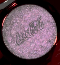 Cargar imagen en el visor de la galería, ||PREVENTA||  Coca-Cola Glow Highlighter
