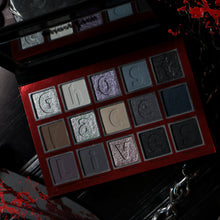 Cargar imagen en el visor de la galería, Ghost Face™ Lives Palette x Glamlite
